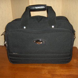 Ricardo of Beverly Hills Travel Bag, 3 Zippered Compartments
